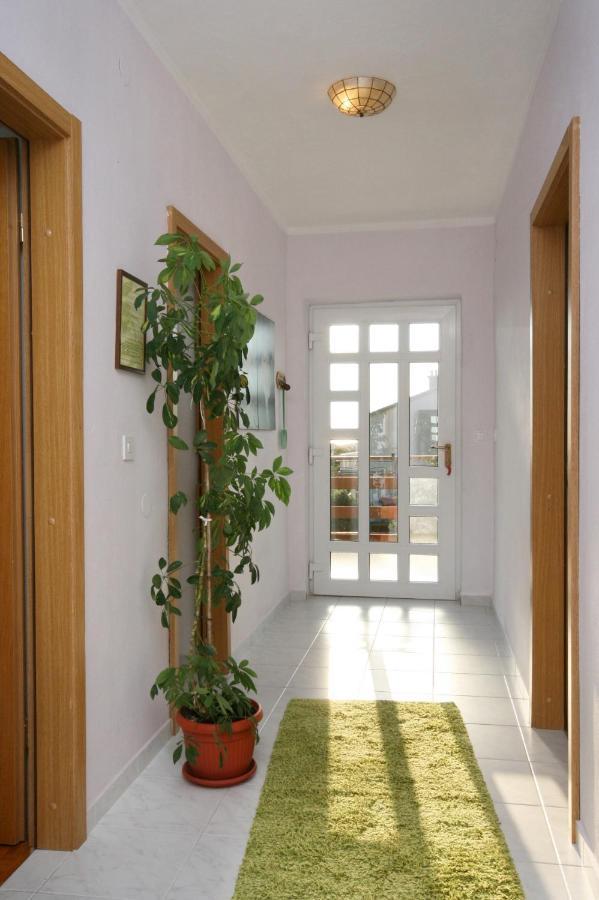 Apartments With A Parking Space Novi Vinodolski - 5529 Εξωτερικό φωτογραφία
